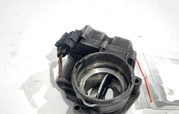 Audi A3 S3 8P Engine shut-off valve 03G128063V