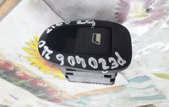 Peugeot 406 Electric window control switch