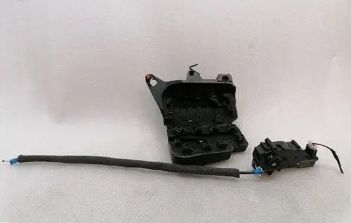 Mercedes-Benz C W205 Tailgate/trunk/boot lock/catch/latch A2047500060