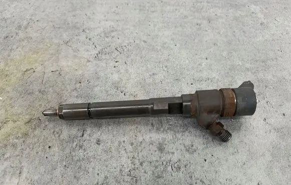 KIA Ceed Fuel injector 