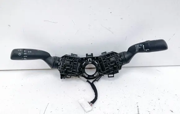 Toyota bZ4X Wiper turn signal indicator stalk/switch 4222017L643 33380171779 17J613