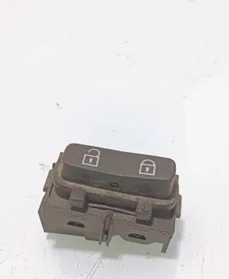 Volvo S80 Central locking switch button 30710475