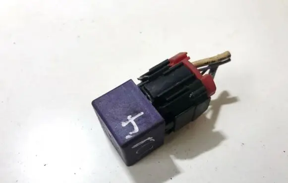 Citroen Xsara Picasso Other relay 03517 12v25a03517