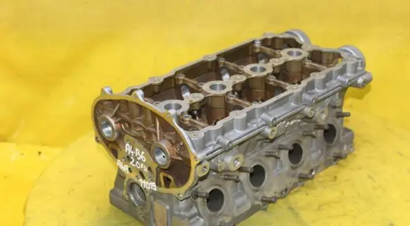 Audi A4 S4 B6 8E 8H Engine head 06D103373AL