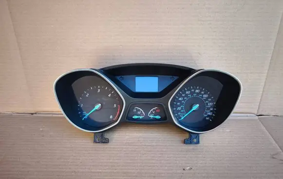 Speedometer (instrument cluster)