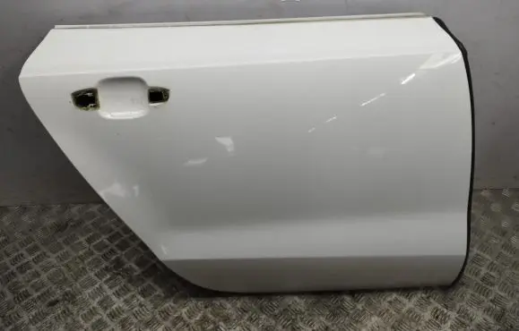 Audi A7 S7 4G Rear door