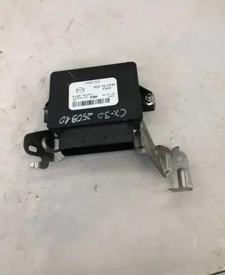 Mazda CX-3 Hand brake control module D24P437e1