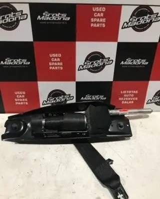 Volvo V70 Front seatbelt 39860303
