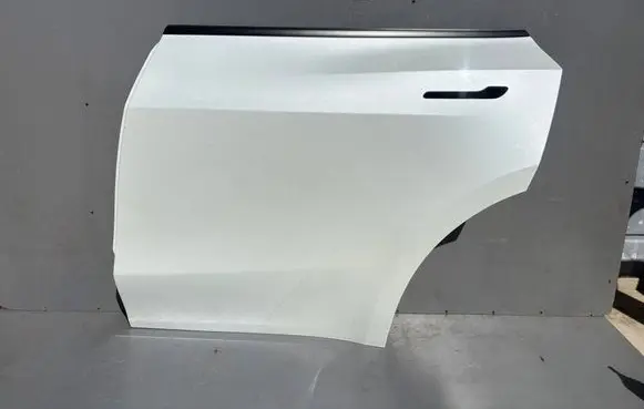 Tesla Model Y Rear door 149359900A