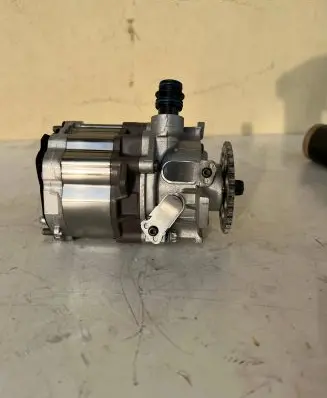 Mercedes-Benz Sprinter W907 W910 Oil pump A6541802501