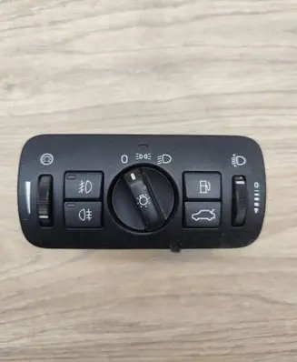 Volvo XC70 Light switch 30739415 04066302