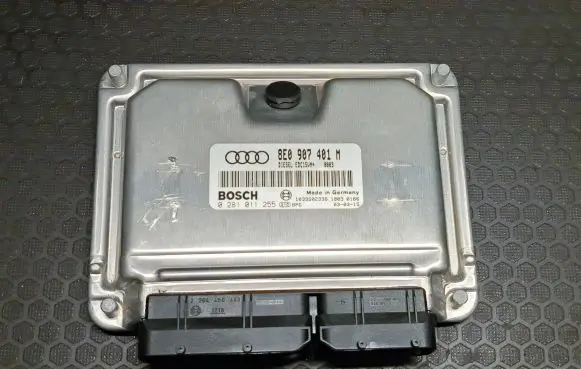Audi A6 S6 C5 4B Engine control unit/module 8E0907401M 0281011255