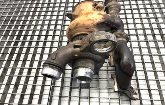 BMW 3 F30 F35 F31 Turbo 7643147