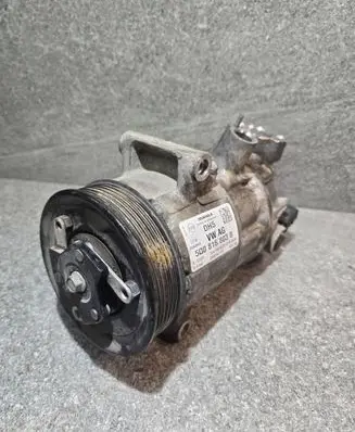 Volkswagen Golf VII Air conditioning (A/C) compressor (pump) 5Q0816803B