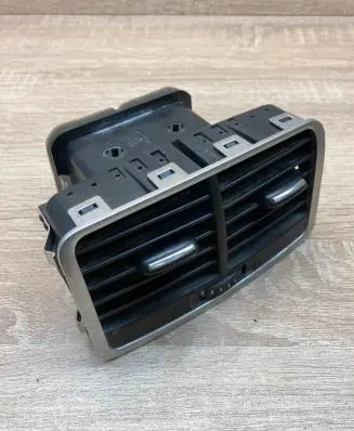 Audi A6 S6 C6 4F Dash center air vent grill 4F0819203C