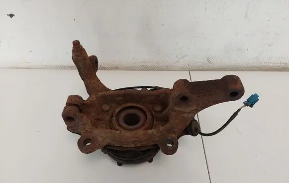 Nissan Murano Z50 Front wheel hub spindle knuckle 40015CN000 40202CA010