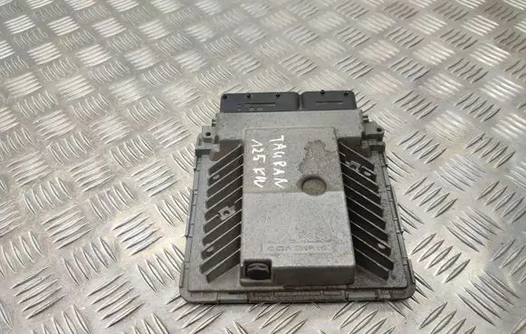 Volkswagen Touran I Engine control unit/module 03G906018AL