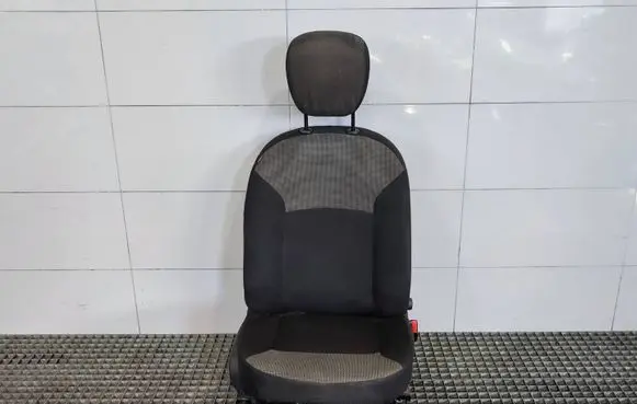 Dacia Dokker Front passenger seat 