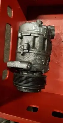 BMW 1 E81 E87 Air conditioning (A/C) compressor (pump) 6987862