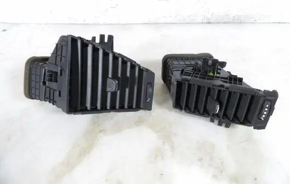 Opel Mokka X Dashboard side air vent grill/cover trim 42514221