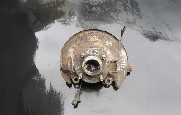 Mitsubishi i-MiEV Front wheel hub spindle knuckle