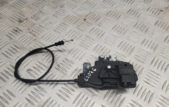 Mercedes-Benz E C207 W207 Tailgate/trunk/boot lock/catch/latch A2047500485