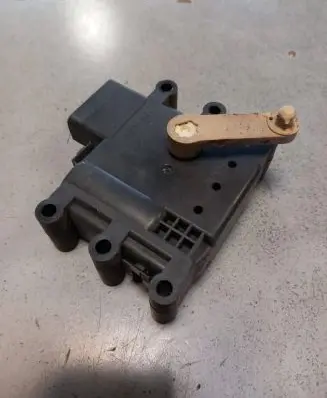 Mazda 6 Air flap motor/actuator 2y05P