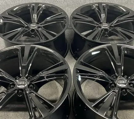 Audi Q7 4M R21 alloy rim 4M8601025H