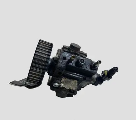 Opel Zafira B Fuel injection high pressure pump 55206680 4629744 0445010155