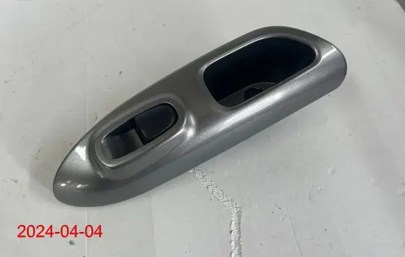 Nissan Juke I F15 Electric window control switch 82960-1KA2A 829601KA2A