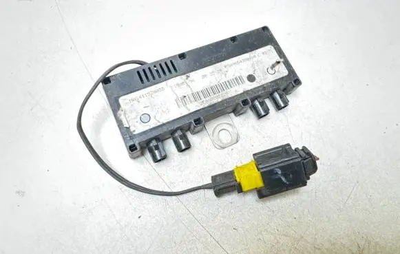 Antenna control unit