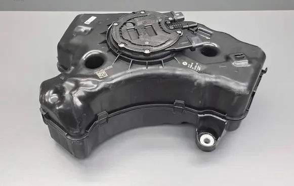 BMW X4 G02 AdBlue liquid reservoir 8740279 9488145 16199488145