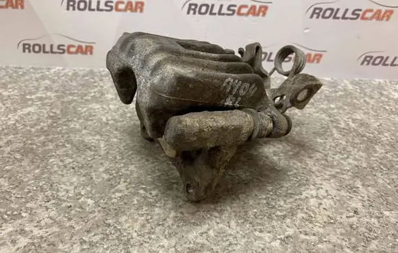 Audi A4 S4 B6 8E 8H Rear brake caliper