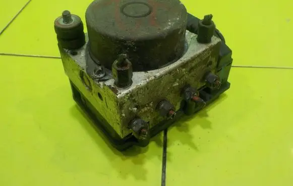 Suzuki SX4 ABS Pump 0265800493