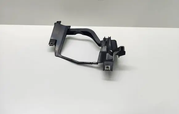 BMW 5 E60 E61 Headlight/headlamp mounting bracket 158738 15873800