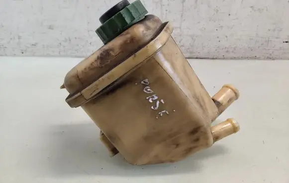 Porsche Cayenne (9PA) Power steering fluid tank/reservoir 7L0422371C