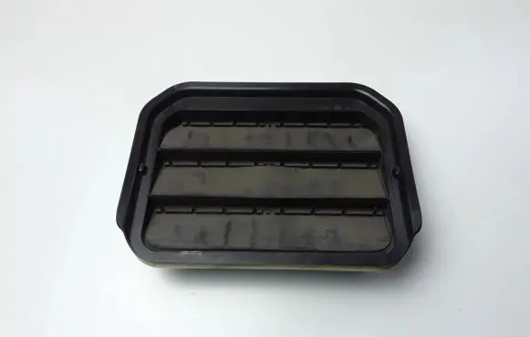 Ford Fiesta Fender grill H1BBA280B62AB