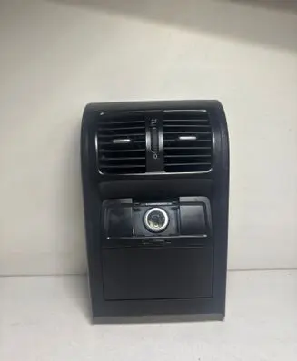 Volkswagen PASSAT B6 Rear air vent grill 3C0819203