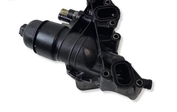 Opel Vivaro Oil filter mounting bracket 70375888