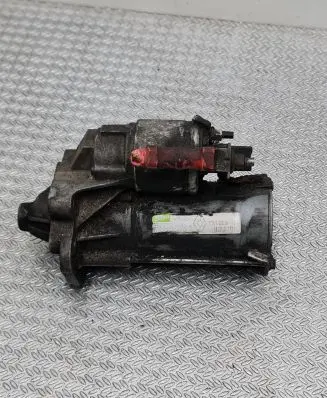 Renault Megane III Starter motor 8200836473 20192170NG