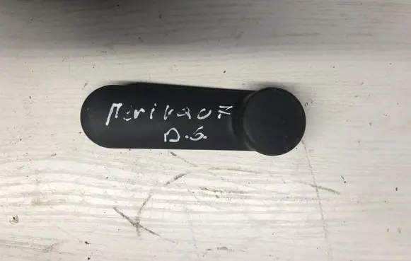 Opel Meriva A Rear door window winding handle 90247150
