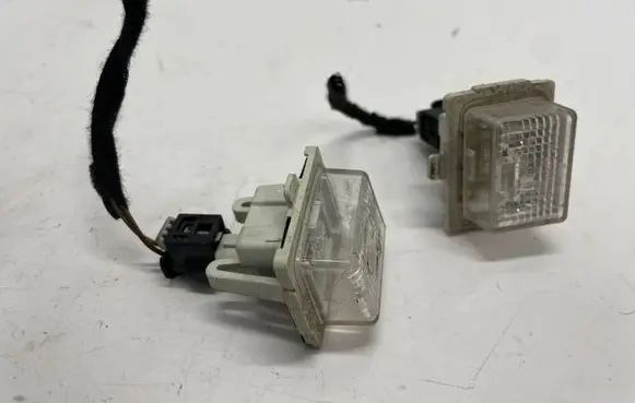 Number plate light