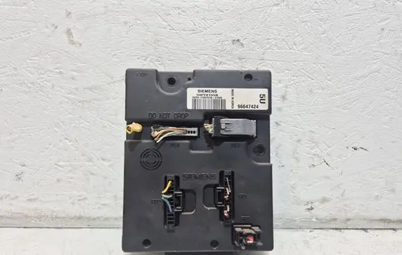 Chevrolet Epica Comfort/convenience module 96647424