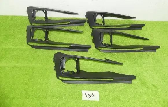 Porsche Panamera (971) Front bumper lower grill 971807877B