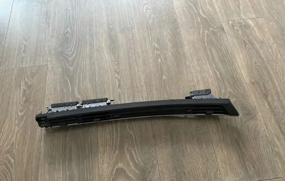 Peugeot 308 Dashboard air vent grill cover trim 9836147380