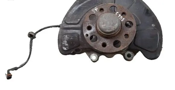 Mercedes-Benz E W212 Front wheel hub 2123304300 220732055 A2124201144