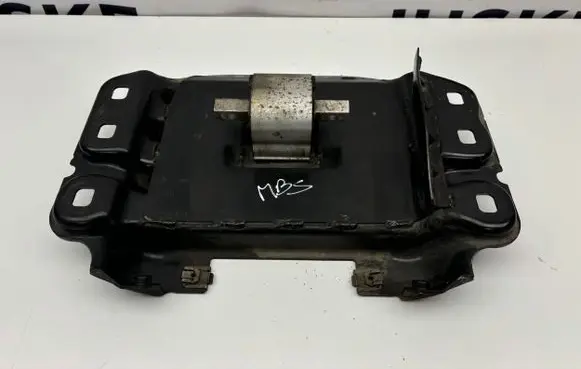 Mercedes-Benz S AMG W222 Gearbox mounting bracket A2222401602