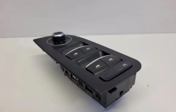 Alfa Romeo Giulia Electric window control switch 01561255410