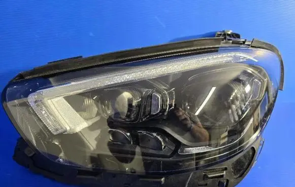 Mercedes-Benz E W213 Headlight/headlamp A2139067510