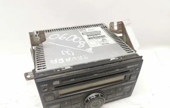 Nissan Navara Radio/CD/DVD/GPS head unit 28185EB40B